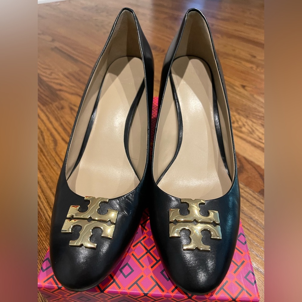 Tory Burch Raleigh heels 70mm black and gold size 11